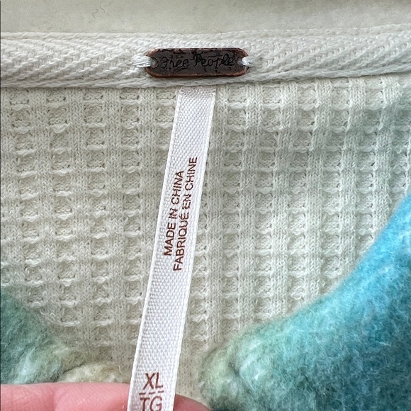 NWT Free People Women's Ruby Jacket Shacket in West Coast Striped Size XL - Picture 6 of 7